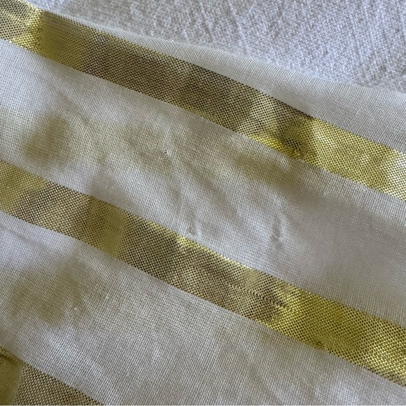 Show me your Mumu Fiona Maxi Dress ~ South Beach Stripe Gold - Picture 4 of 7